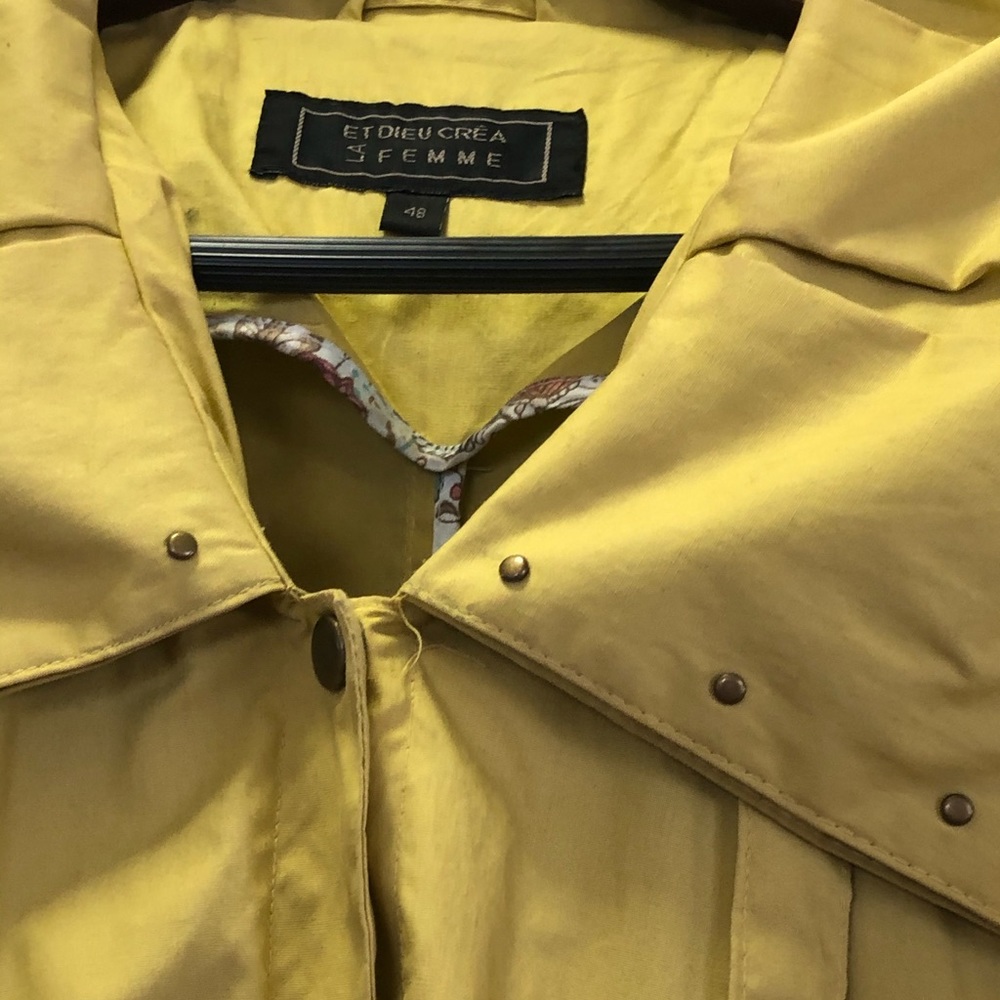 Jacket - Picture 7 of 7